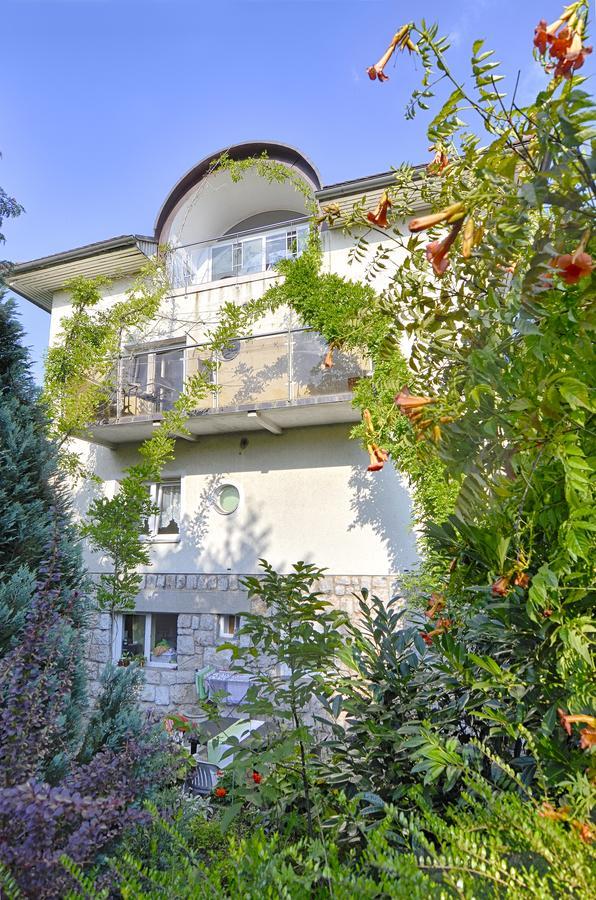 Guesthouse Greenslo Lubiana Esterno foto